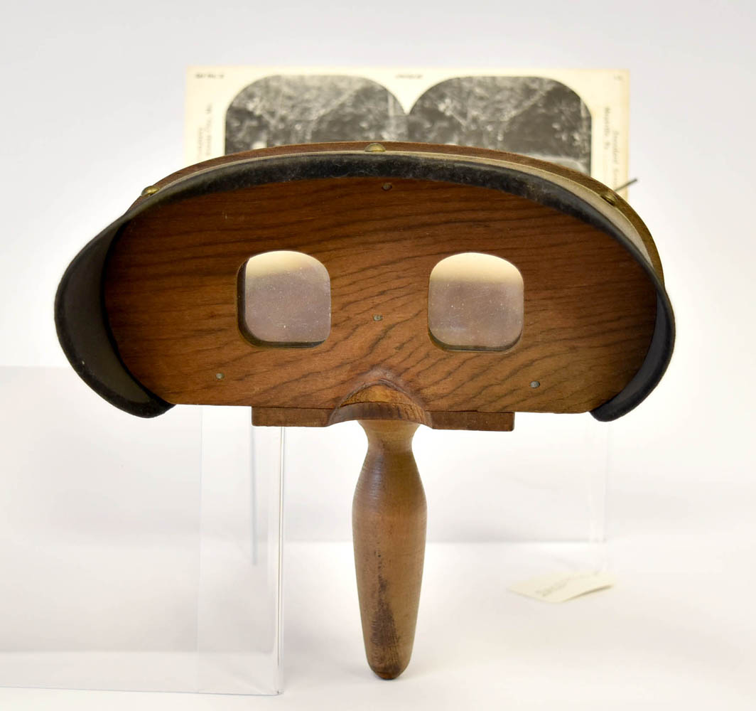 viewfinder of the stereoscope
